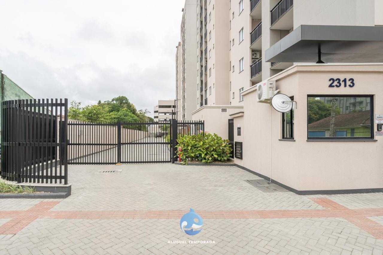 Appartamento Apartamento 150M Da Praia Com Sacada, Wi-Fi Ar Condicionado, Piscina, Portaria 24H, Playground E Vaga De Garagem Piçarras Esterno foto